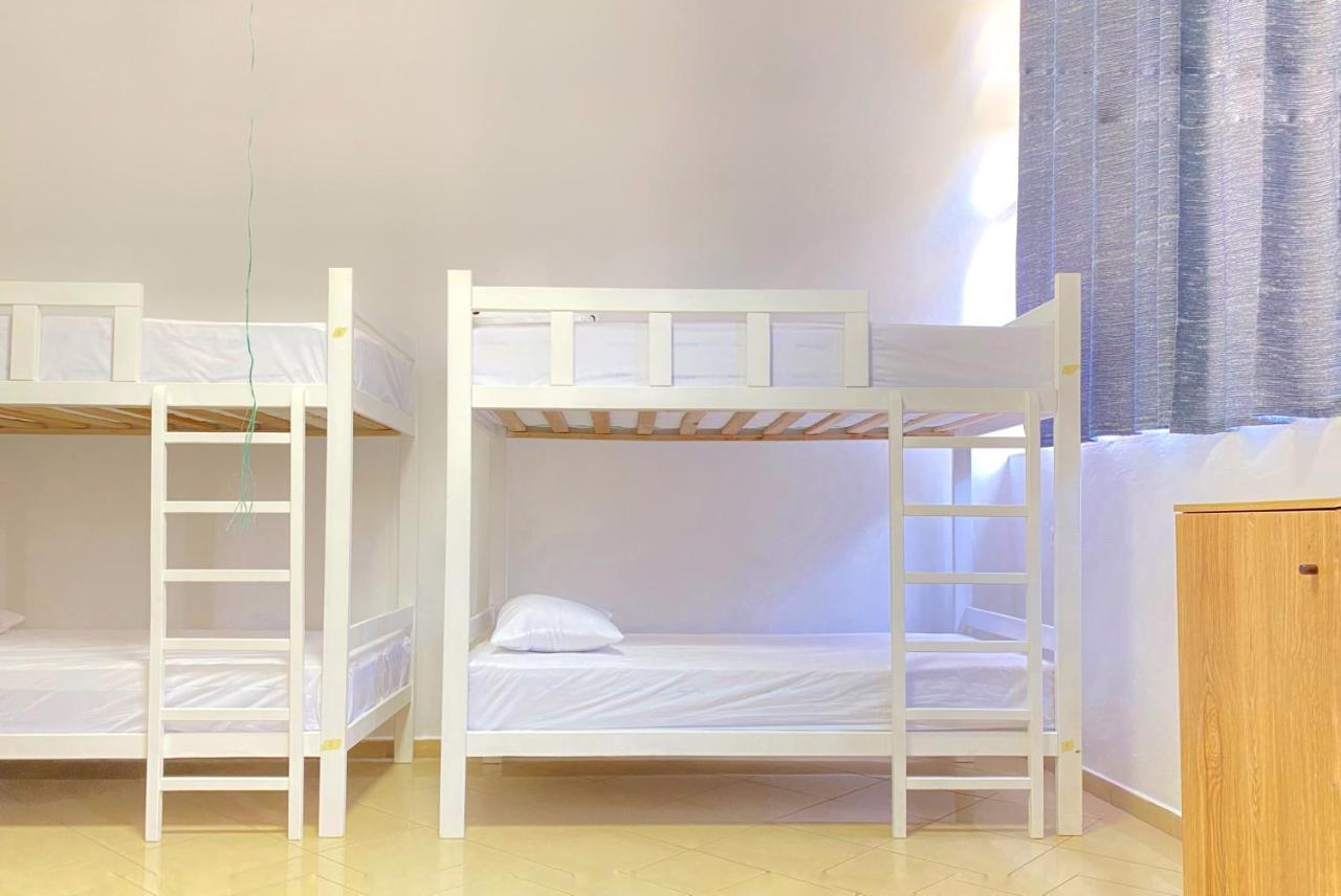 Albergue Hasta La Vista Sarandë