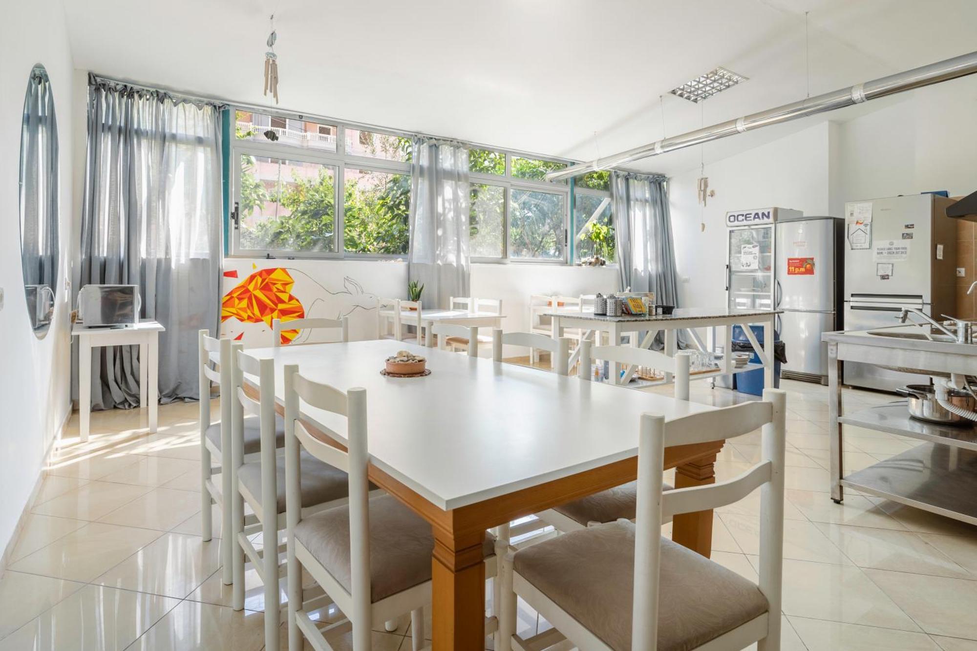 Hasta La Vista Hostel Saranda