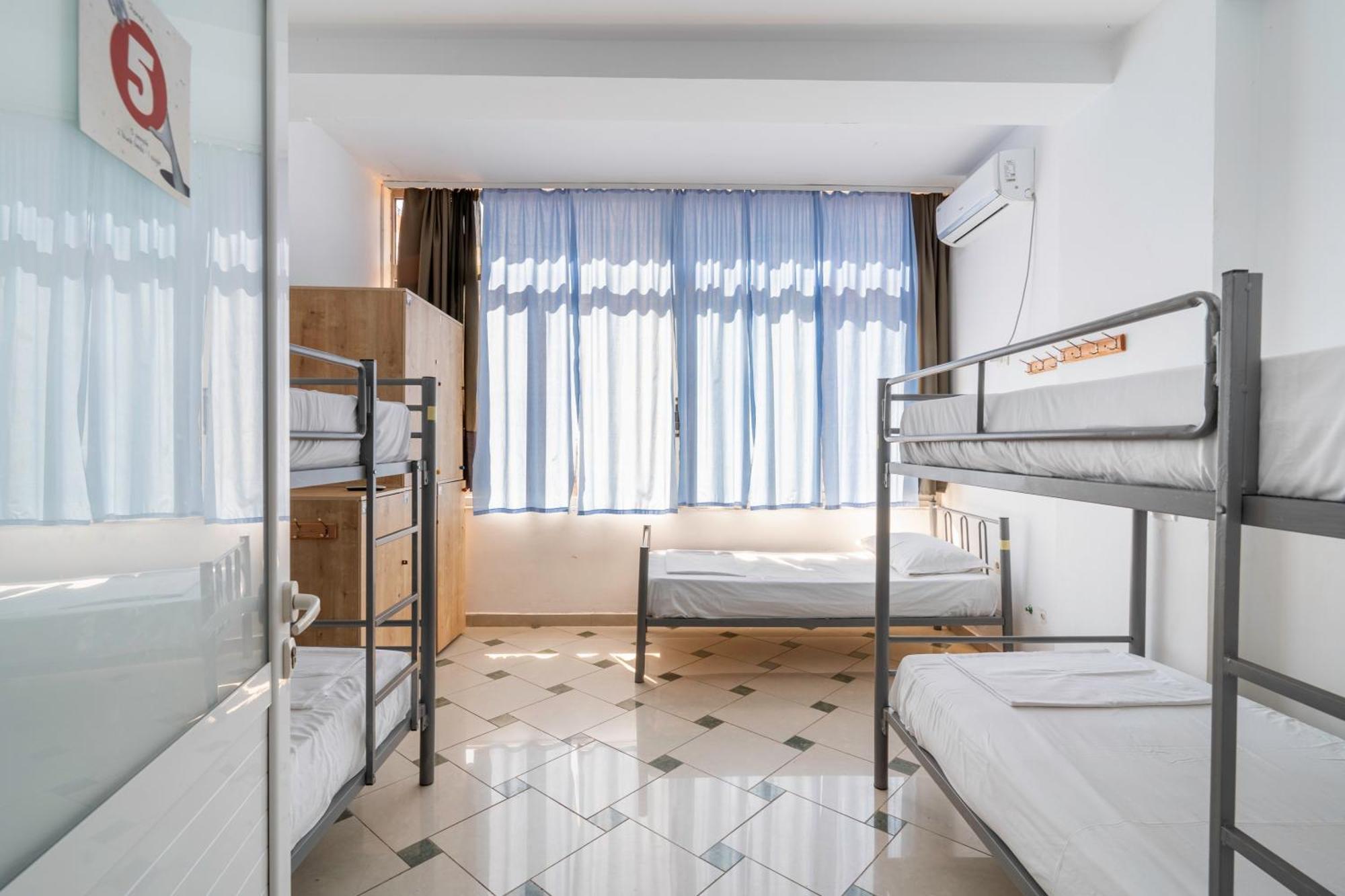 Hostel Hasta La Vista